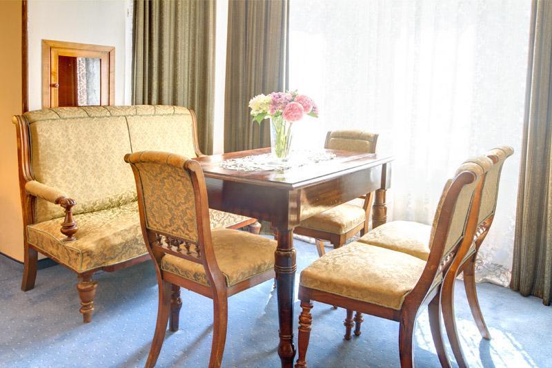 Taurus 4* Prague