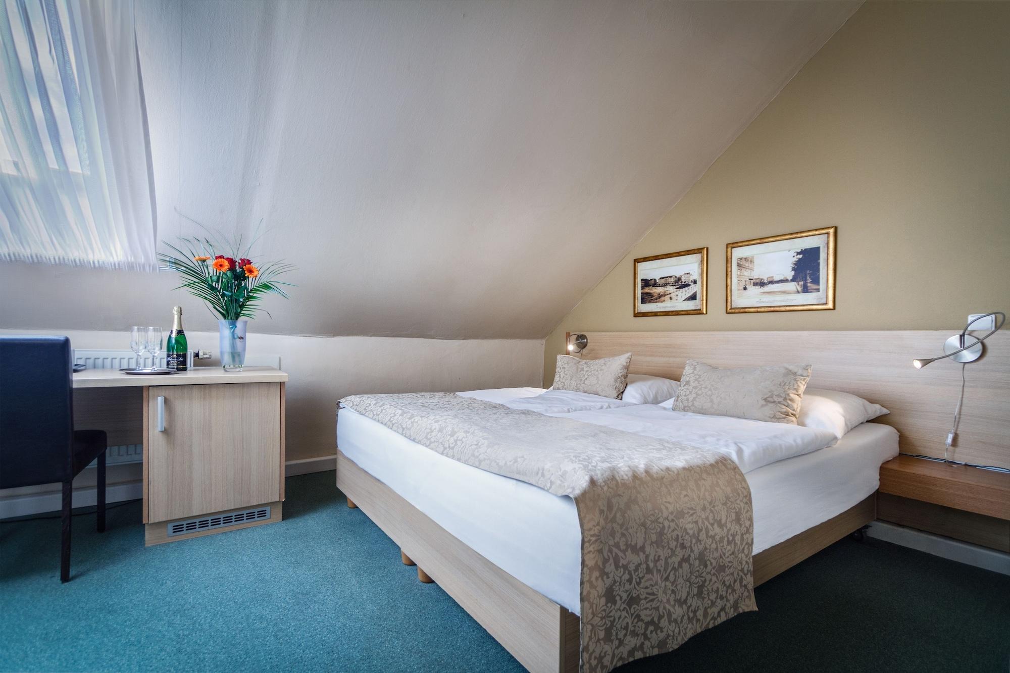 Taurus 4* Praha